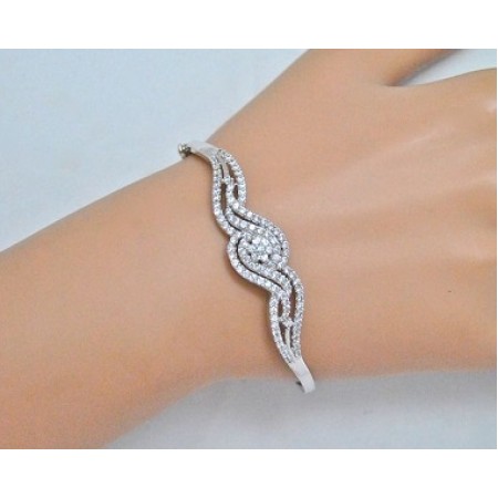 Curvy Diamond Bracelet